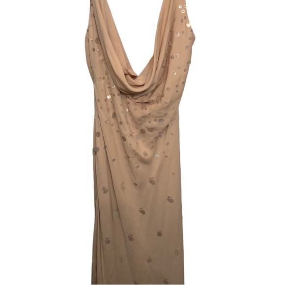 Hugo  Buscati size 12 Nude with opalescent sequins gorgeous & perfect - Picture 10 of 14